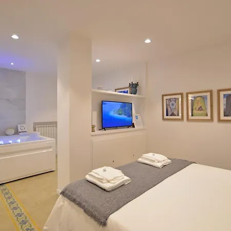 7 Blu Con Idromassaggio Semesterbostad Catania