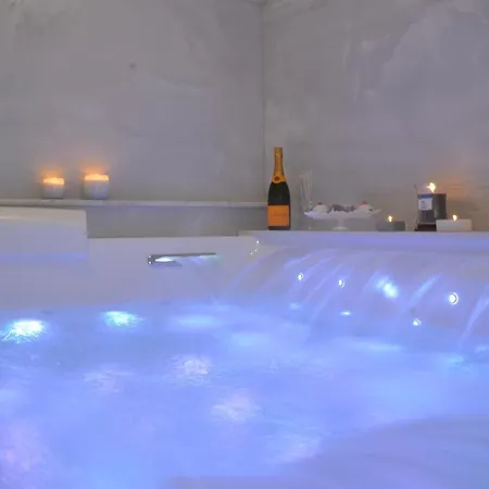 7 Blu Con Idromassaggio Katania