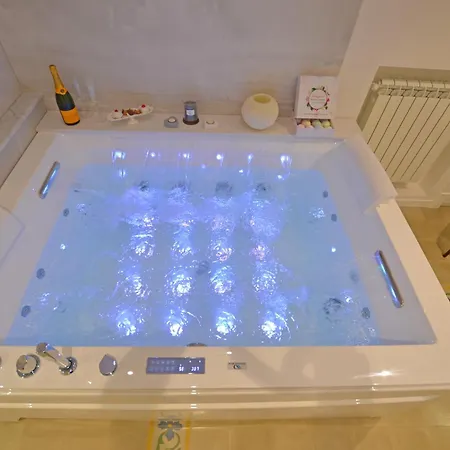 7 Blu Con Idromassaggio Κατάνια